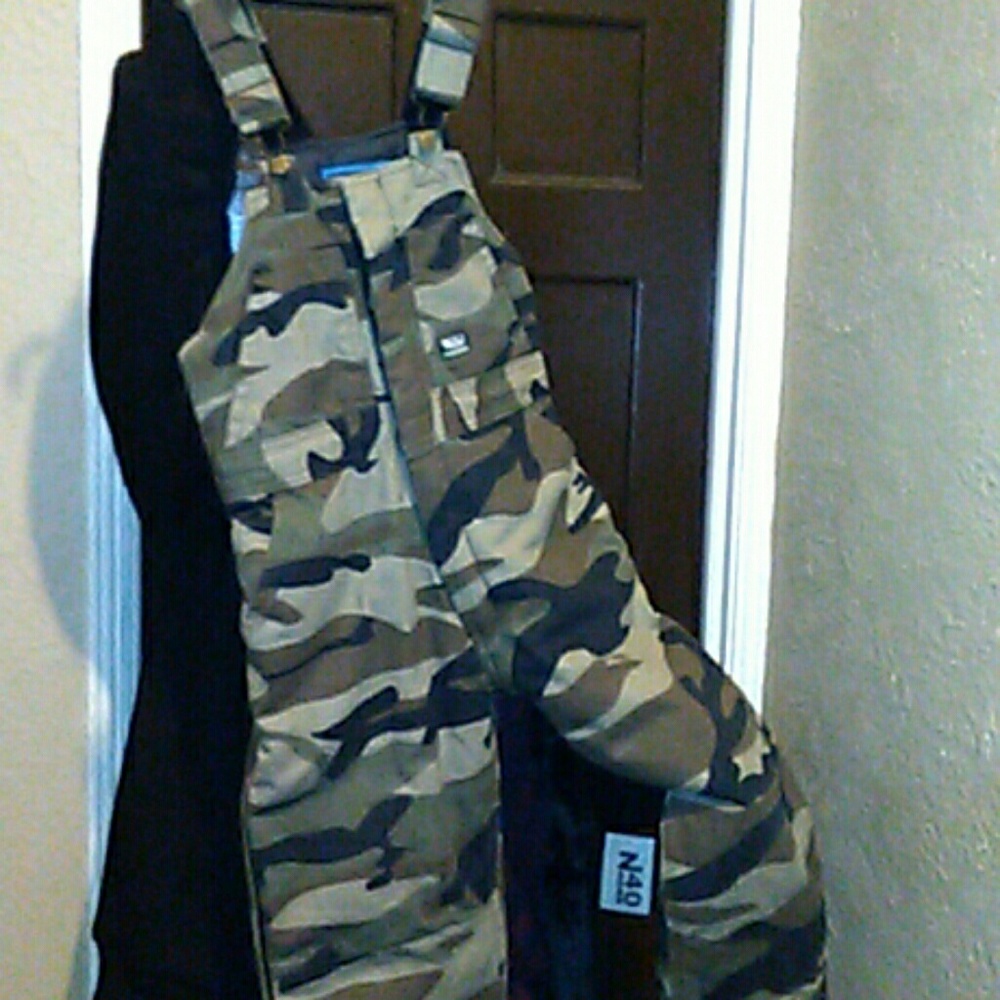 Big boys snow pants/work suit